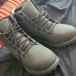 Fila boots water proof
